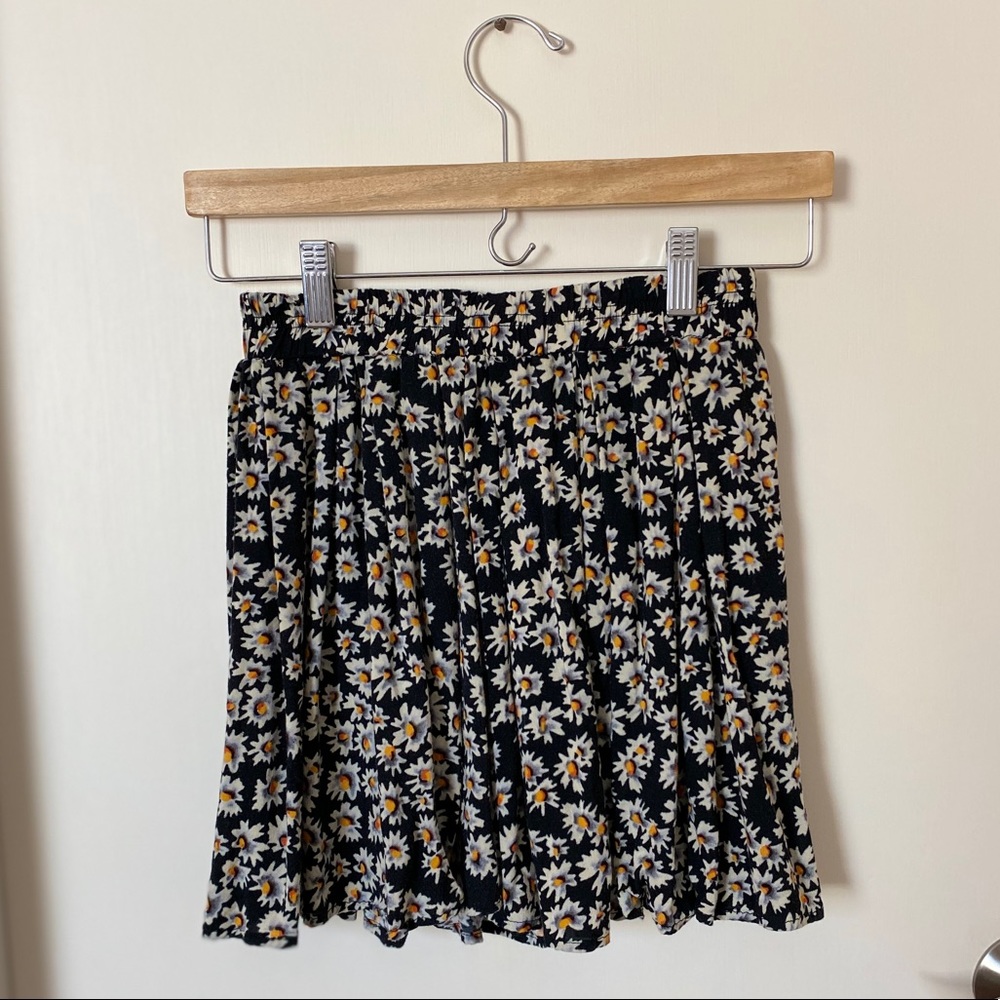 Brandy Melville black and daisy skirt